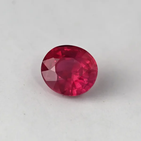 RB24101301 - 1.29ct Round Blood Red Ruby