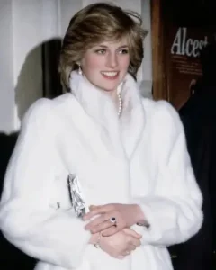 Diana Engagement Ring 1