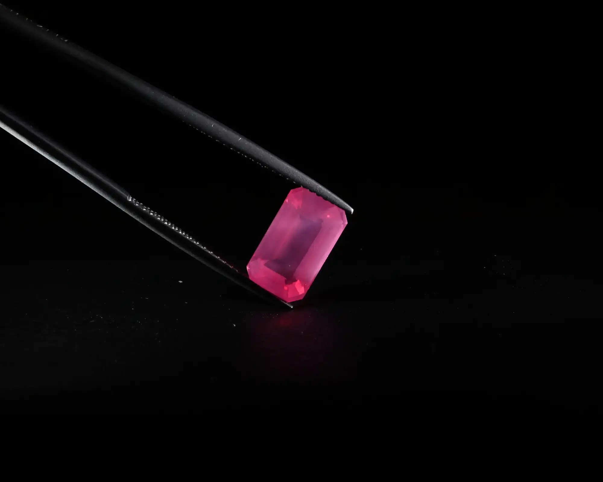 mahenge-pink-spinel